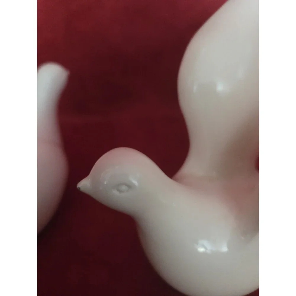 Vintage Homco White Porcelain Dove Figurines Love Birds Peace Home Interiors